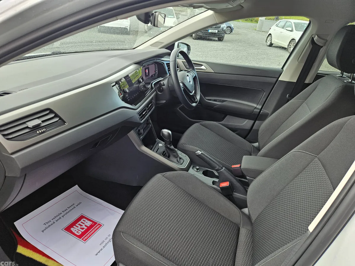Volkswagen Polo Hatchback, Petrol, 2021, White