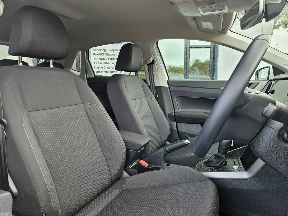 Volkswagen Polo Hatchback, Petrol, 2021, White