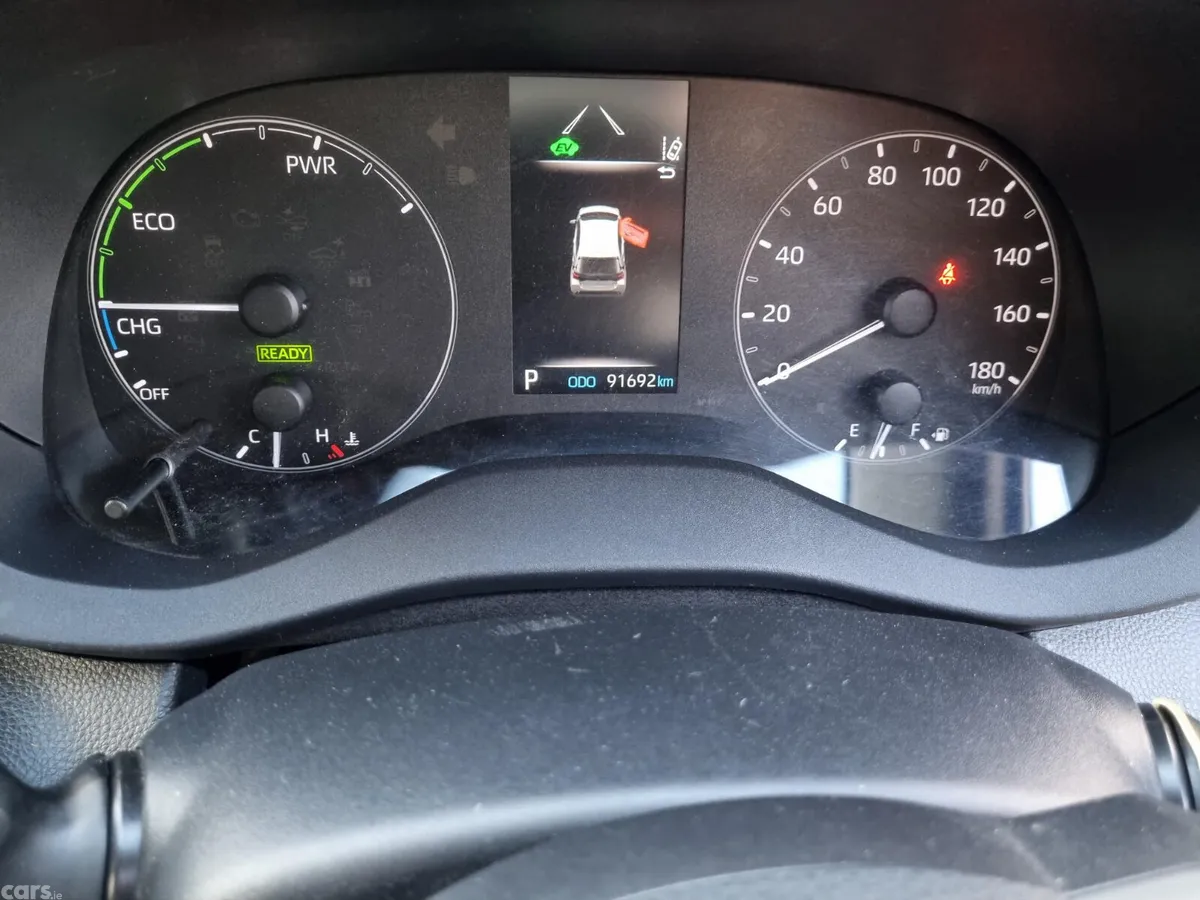 Toyota Yaris Saloon, Petrol Hybrid, 2021, Silver