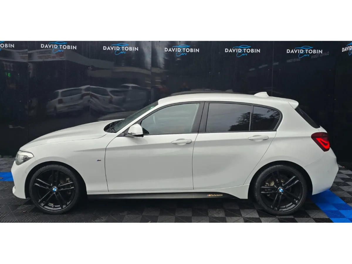 BMW 1-Series Hatchback, Diesel, 2017, White