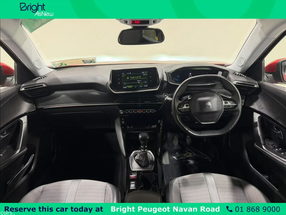 Peugeot 2008 MPV, Petrol, 2022, Red
