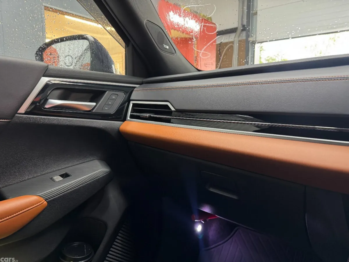 Mitsubishi Outlander SUV, Petrol Plug-in Hybrid, 2023, Blue