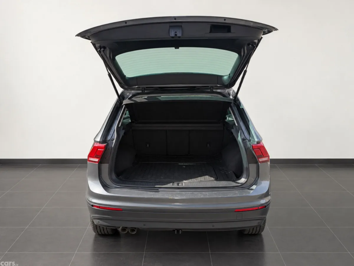Volkswagen Tiguan SUV, Diesel, 2018, Grey