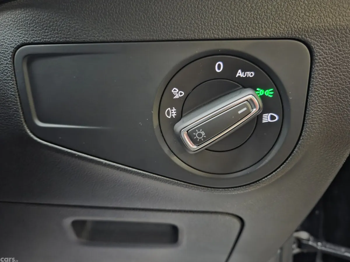 Volkswagen Tiguan Estate, Petrol Hybrid, 2023, Black