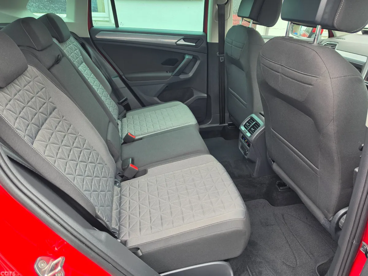 Volkswagen Tiguan SUV, Diesel, 2022, Red
