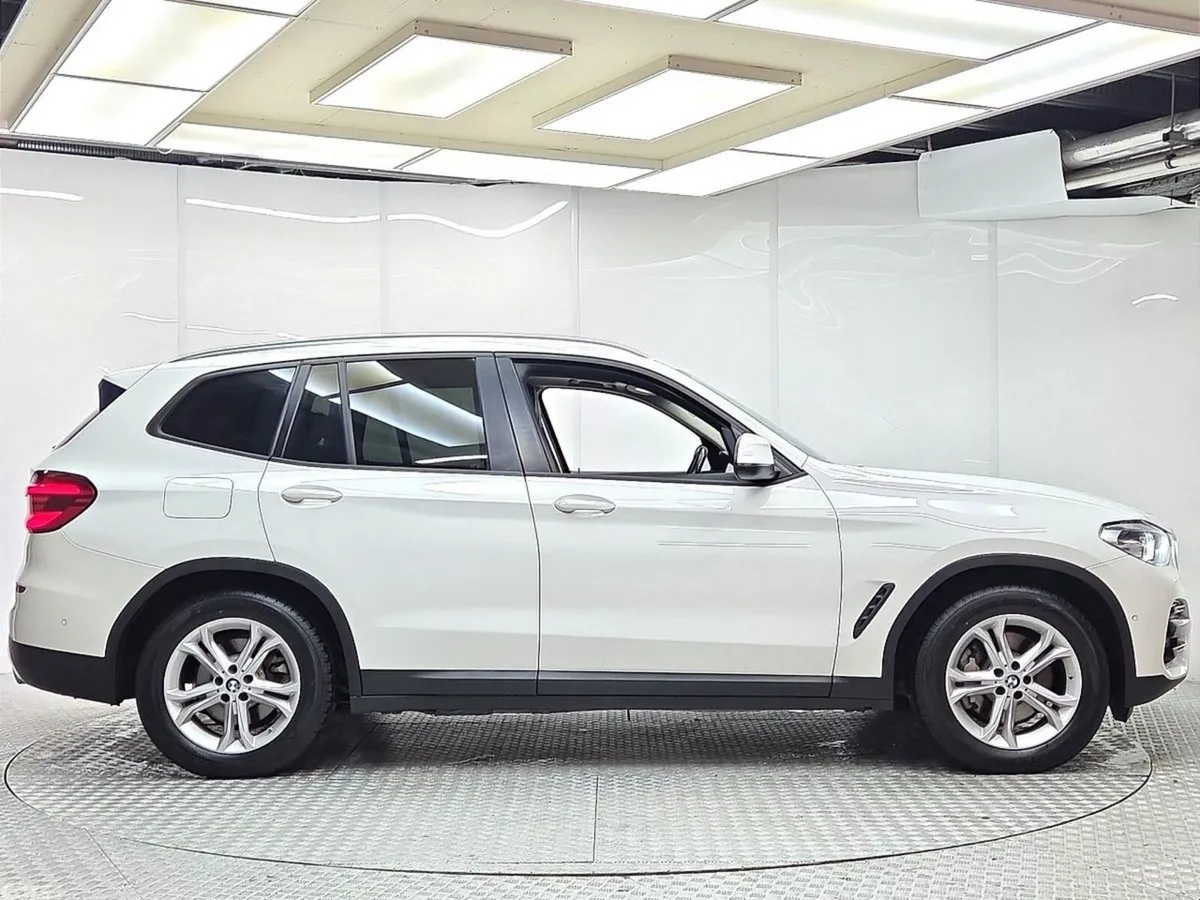 BMW X3 SUV, Petrol Plug-in Hybrid, 2021, White