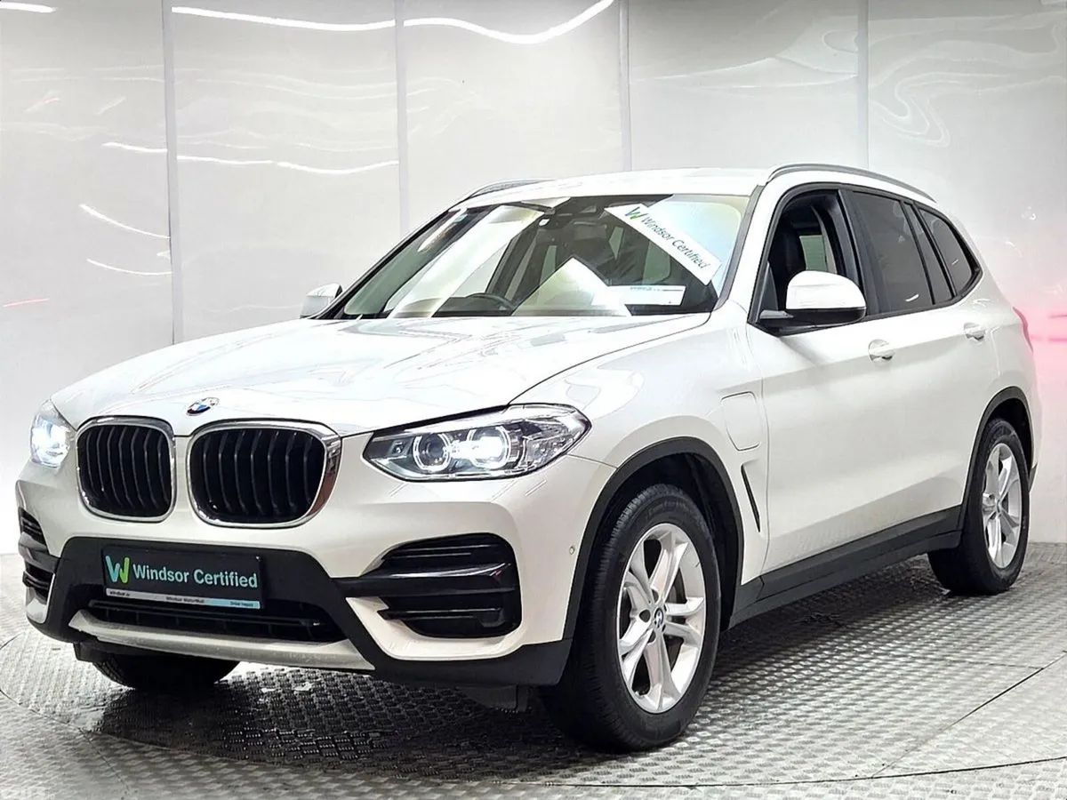 BMW X3 SUV, Petrol Plug-in Hybrid, 2021, White