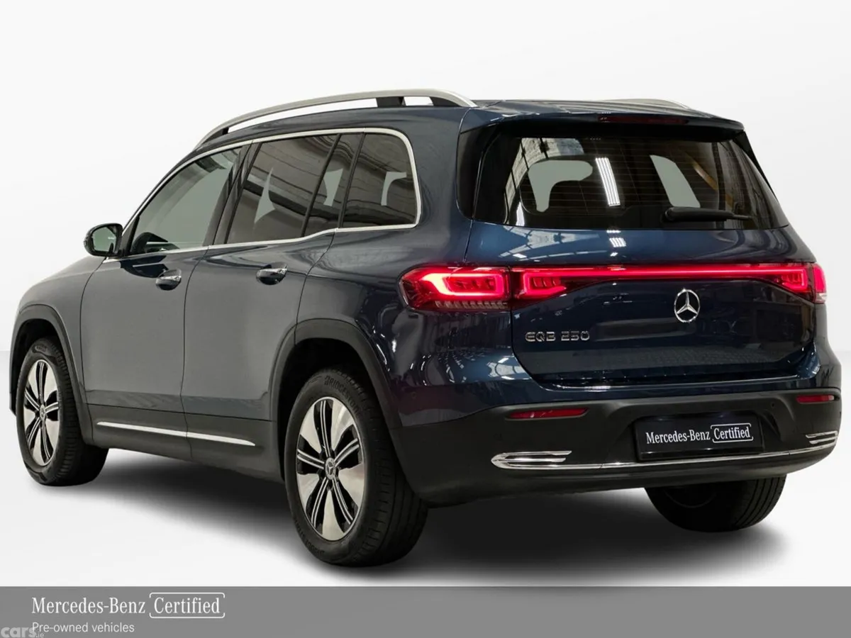 Mercedes-Benz EQB SUV, Electric, 2023, Blue