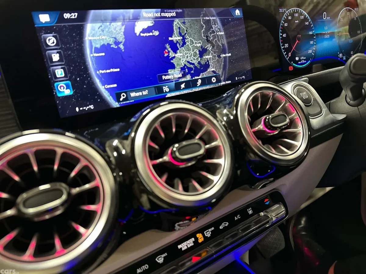 Mercedes-Benz EQB SUV, Electric, 2023, Blue