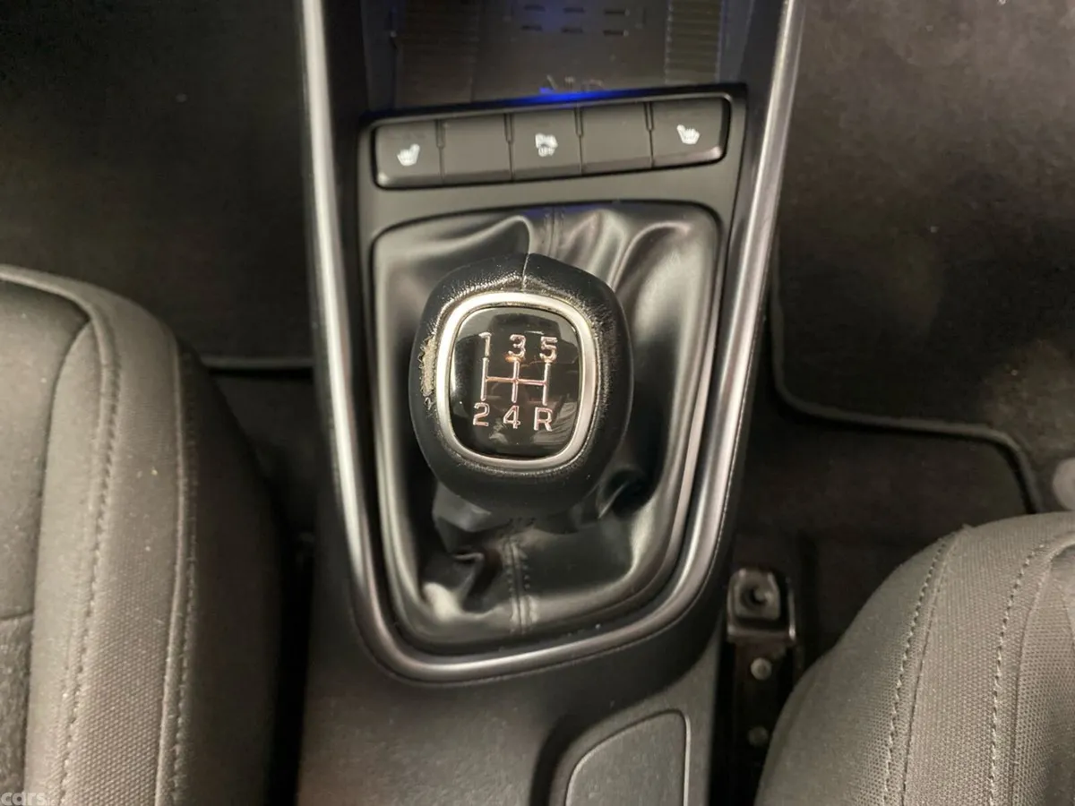 Hyundai Bayon Estate, Petrol, 2021, White