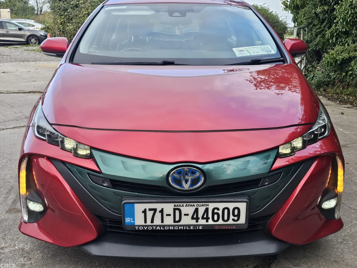 Toyota Prius Hatchback, Petrol Plug-in Hybrid, 2017, Red