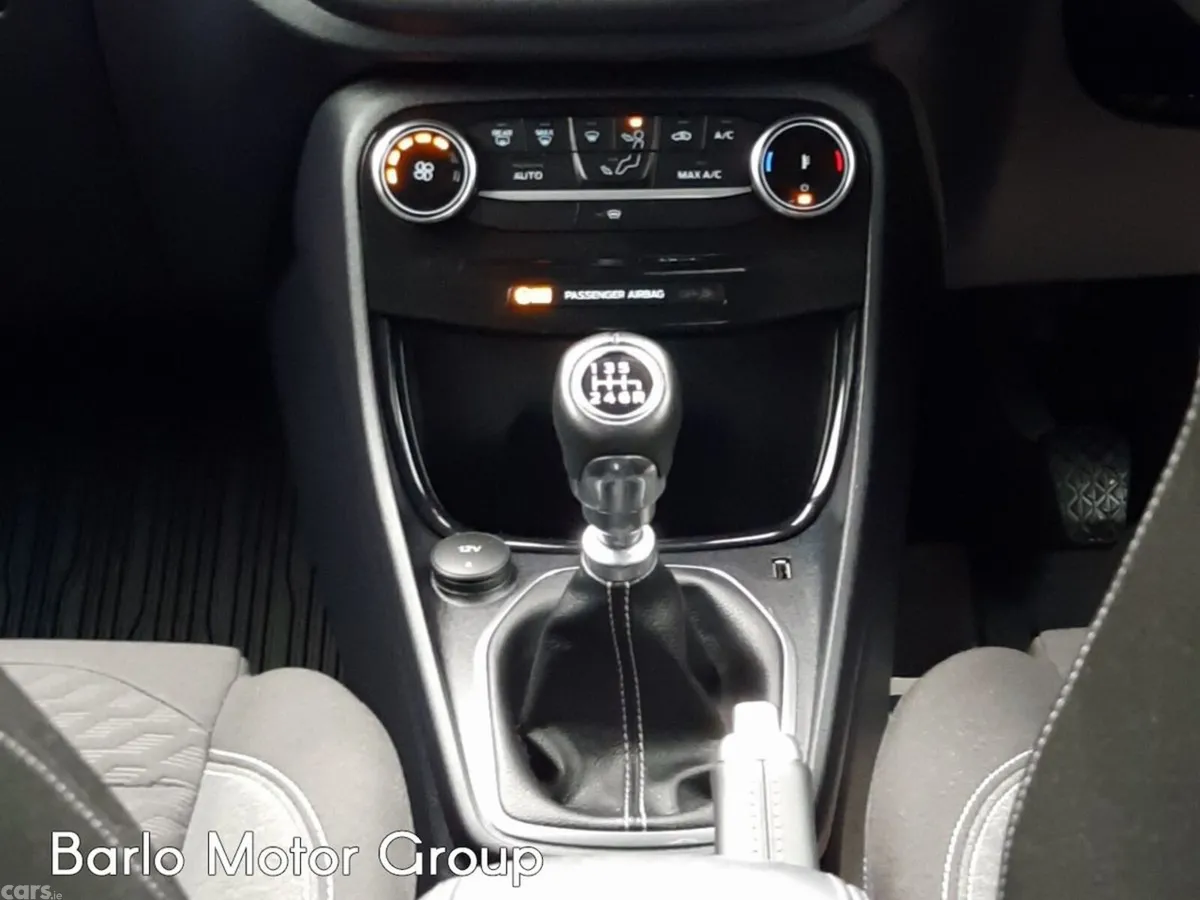 Ford Puma MPV, Petrol Hybrid, 2024, White