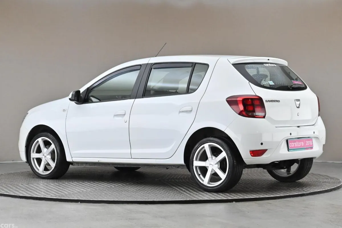 Dacia Sandero Hatchback, Petrol, 2018, White