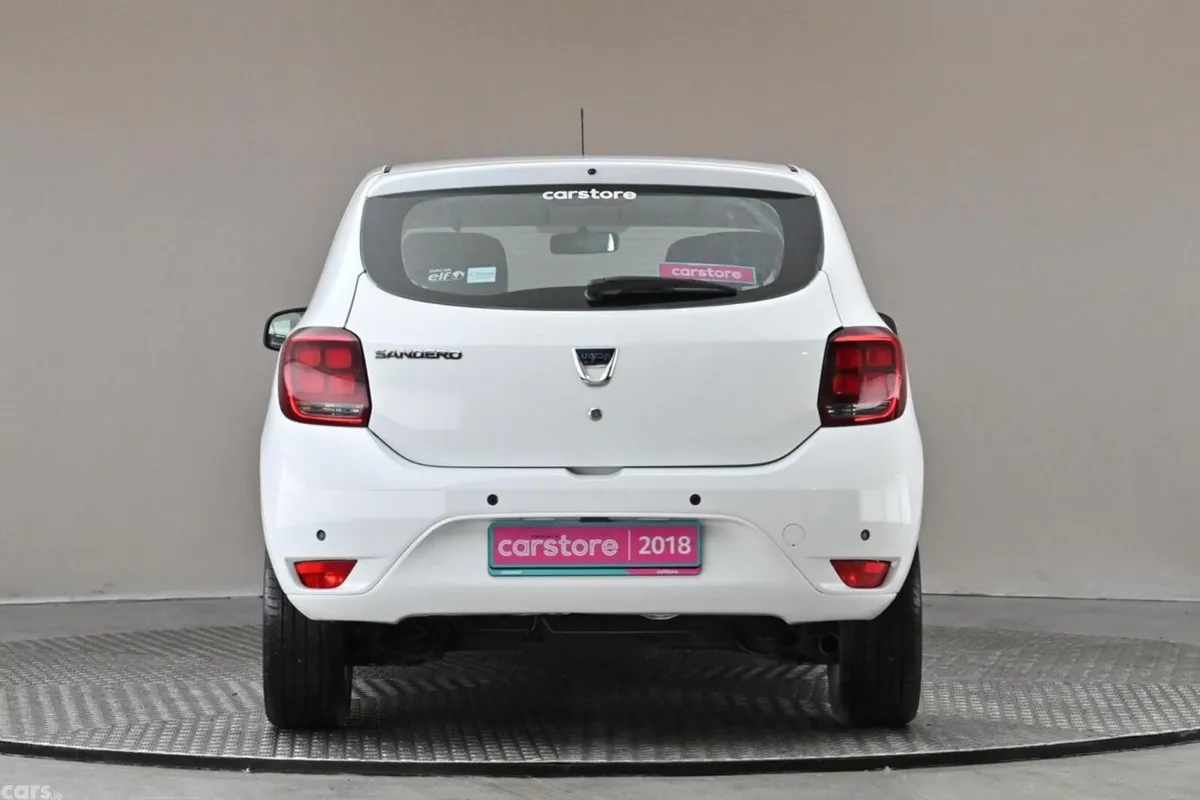 Dacia Sandero Hatchback, Petrol, 2018, White