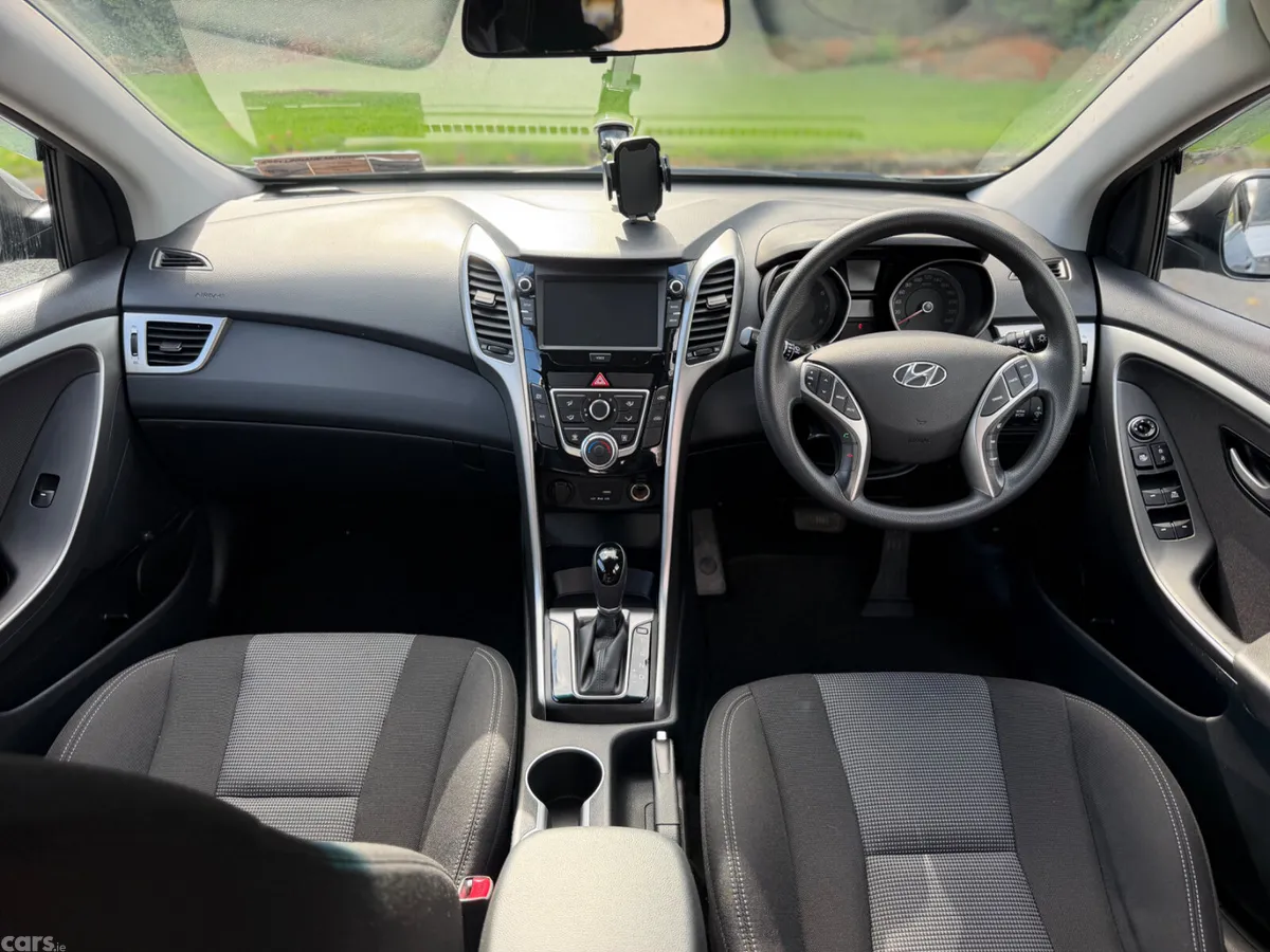 Hyundai i30 Hatchback, Petrol, 2016, Grey
