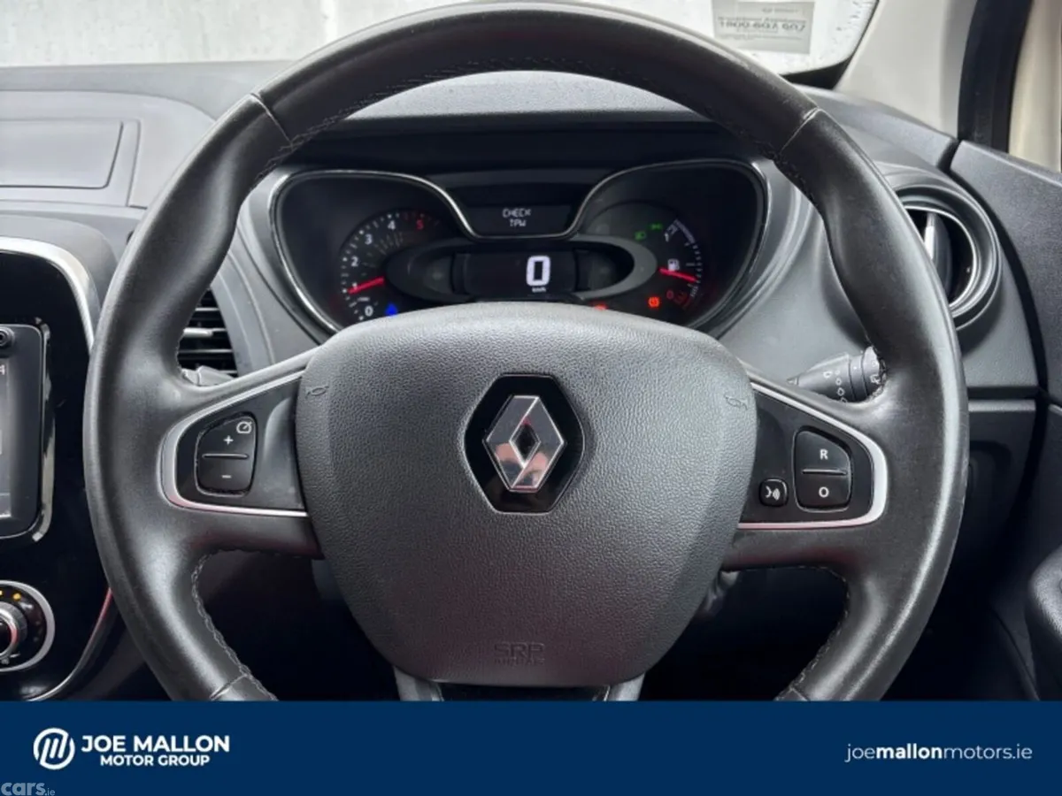 Renault Captur Hatchback, Diesel, 2018, White
