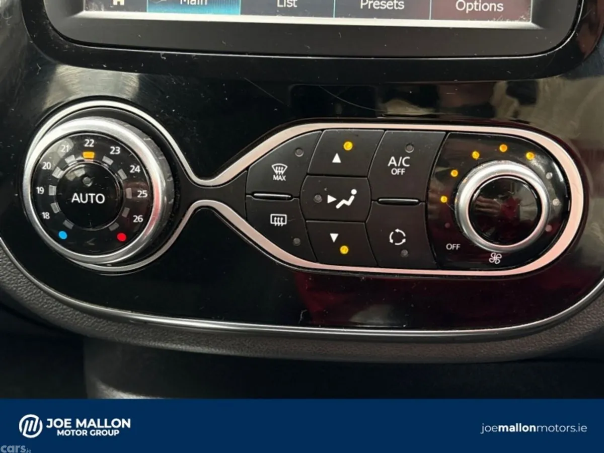 Renault Captur Hatchback, Diesel, 2018, White