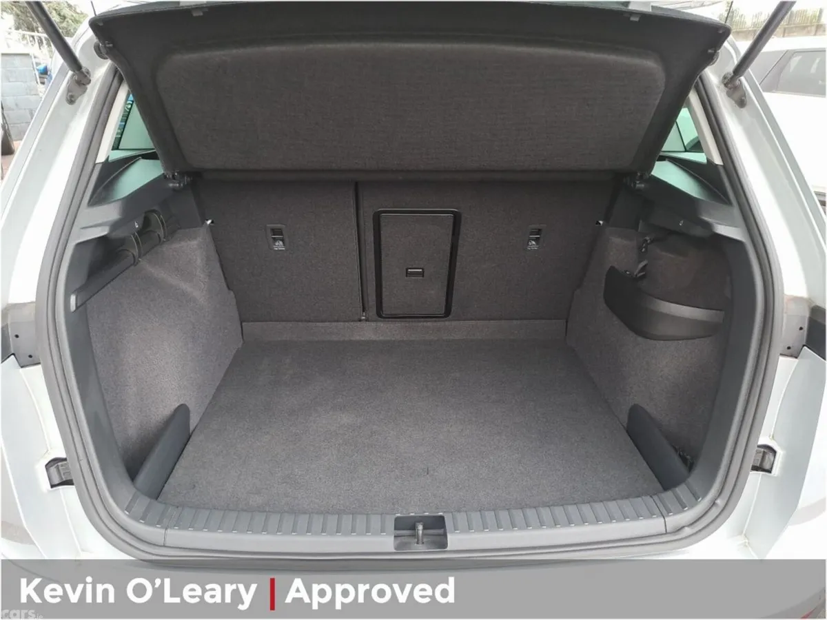 Skoda Karoq SUV, Petrol, 2025, Silver