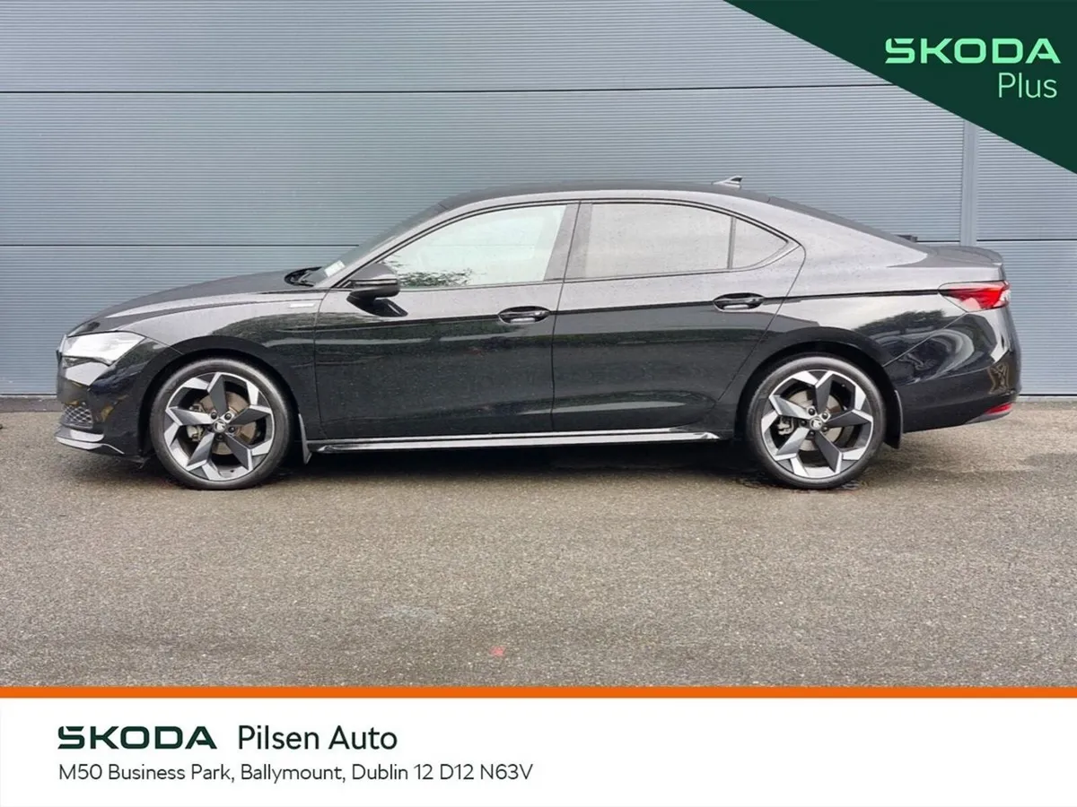 Skoda Superb Saloon, Diesel, 2026, Black