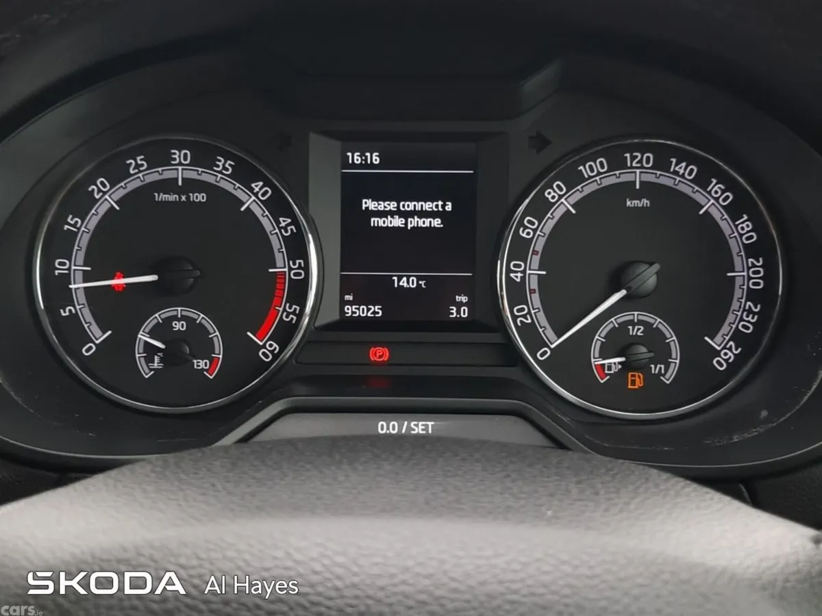 Skoda Octavia Saloon, Diesel, 2019, Black