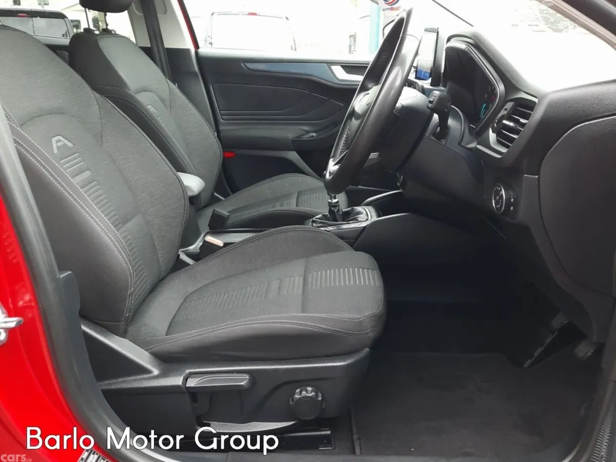 Ford Focus Hatchback, Petrol Hybrid, 2022, Red