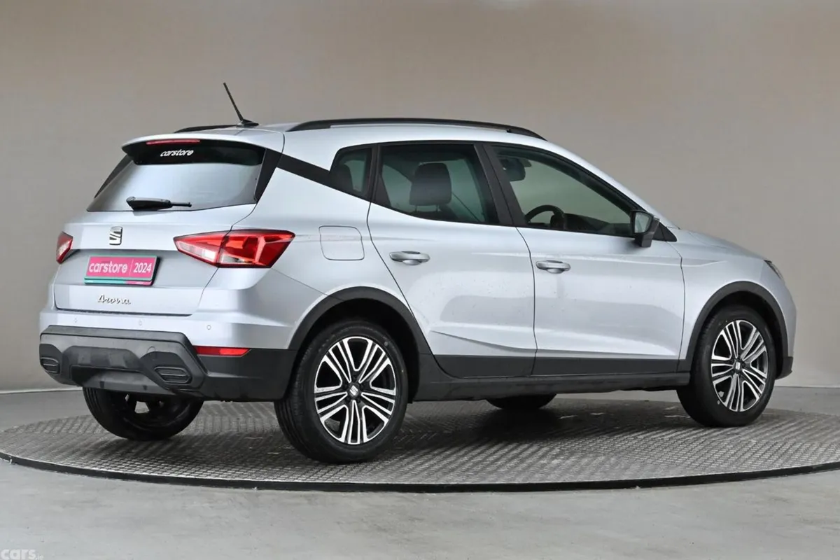 SEAT Arona SUV, Petrol, 2024, Silver