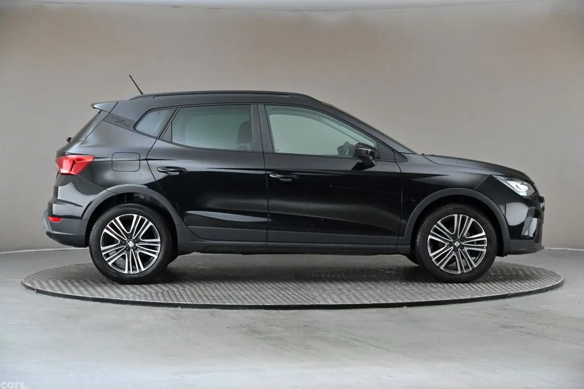 SEAT Arona SUV, Petrol, 2024, Black