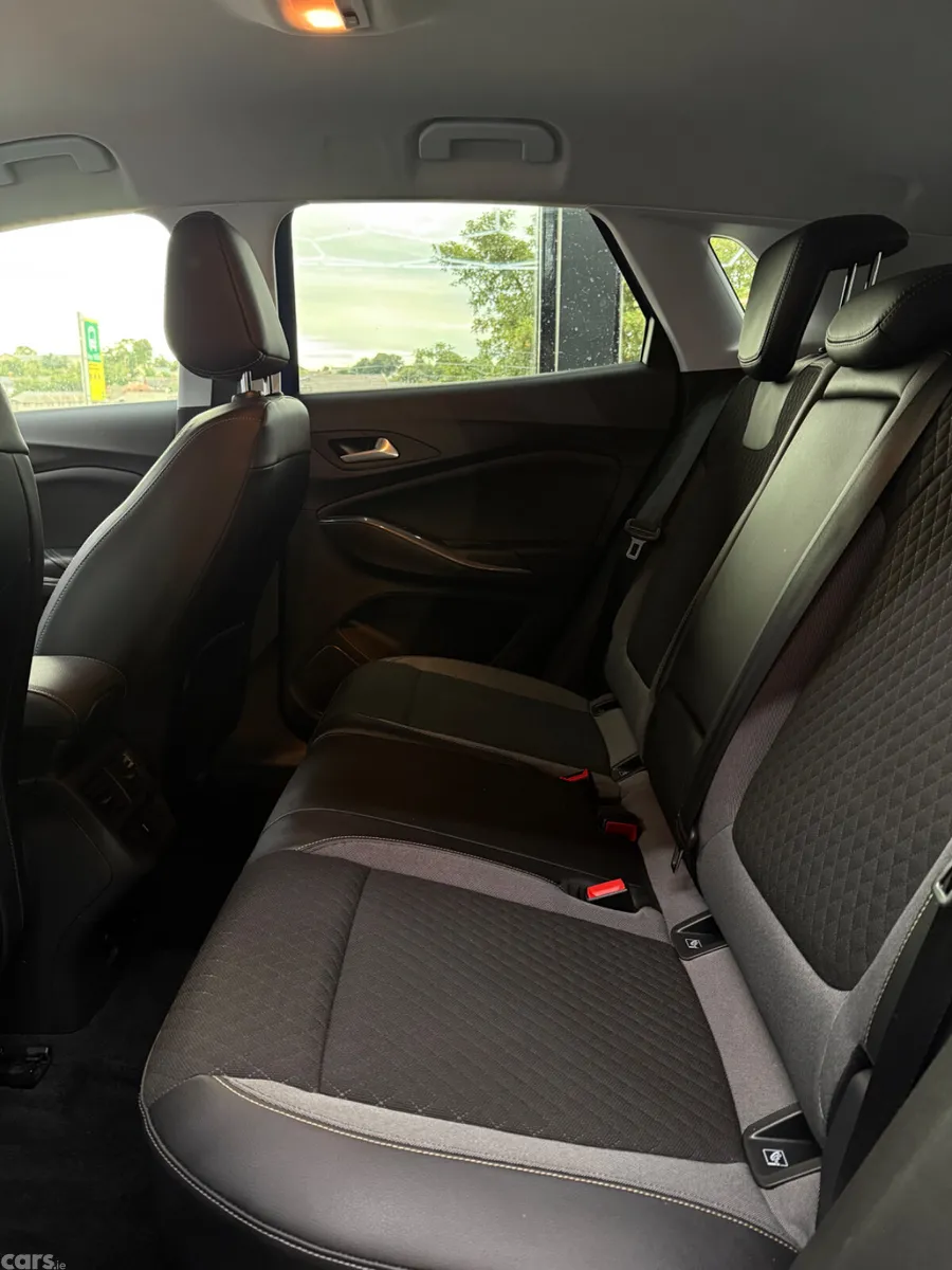 Opel Grandland X SUV, Petrol, 2021, Blue