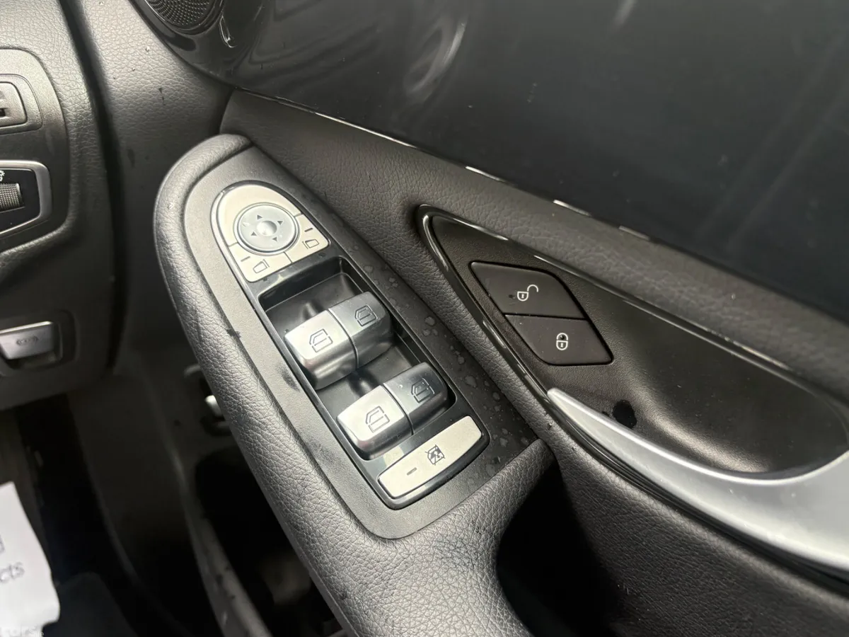 Mercedes-Benz GLC SUV, Diesel, 2022, Black