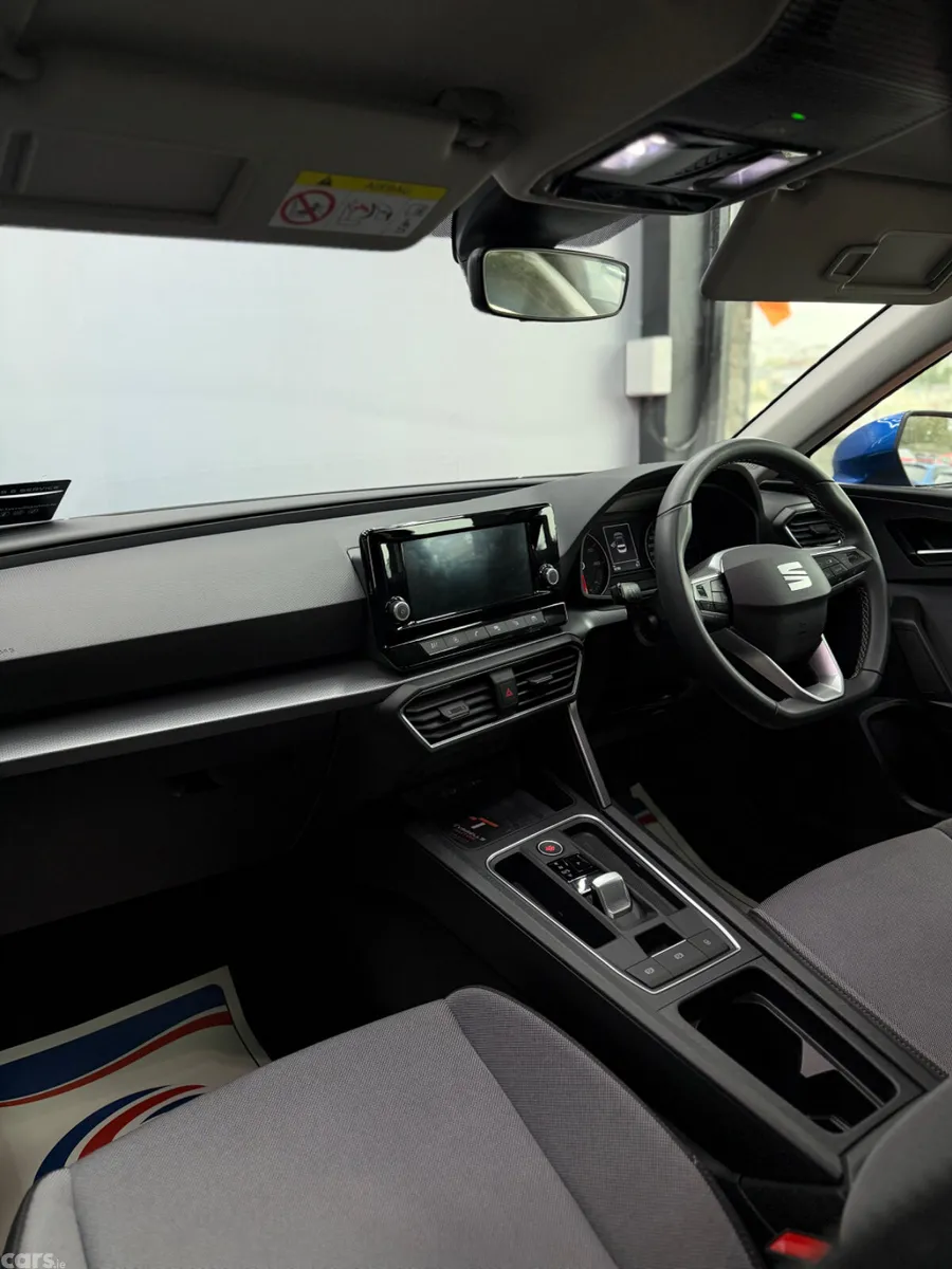 SEAT Leon Estate, Petrol Hybrid, 2024, Blue
