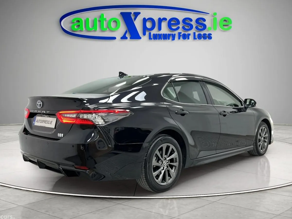 Toyota Camry Saloon, Petrol Hybrid, 2023, Black