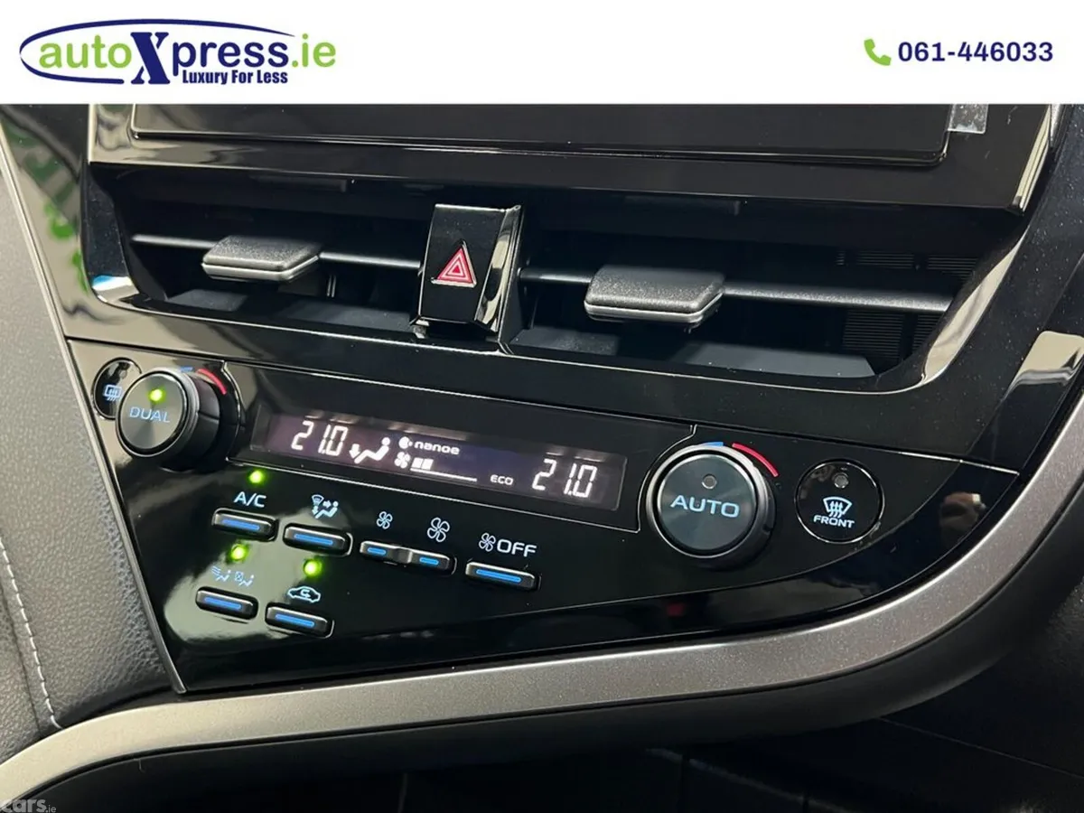 Toyota Camry Saloon, Petrol Hybrid, 2023, Black