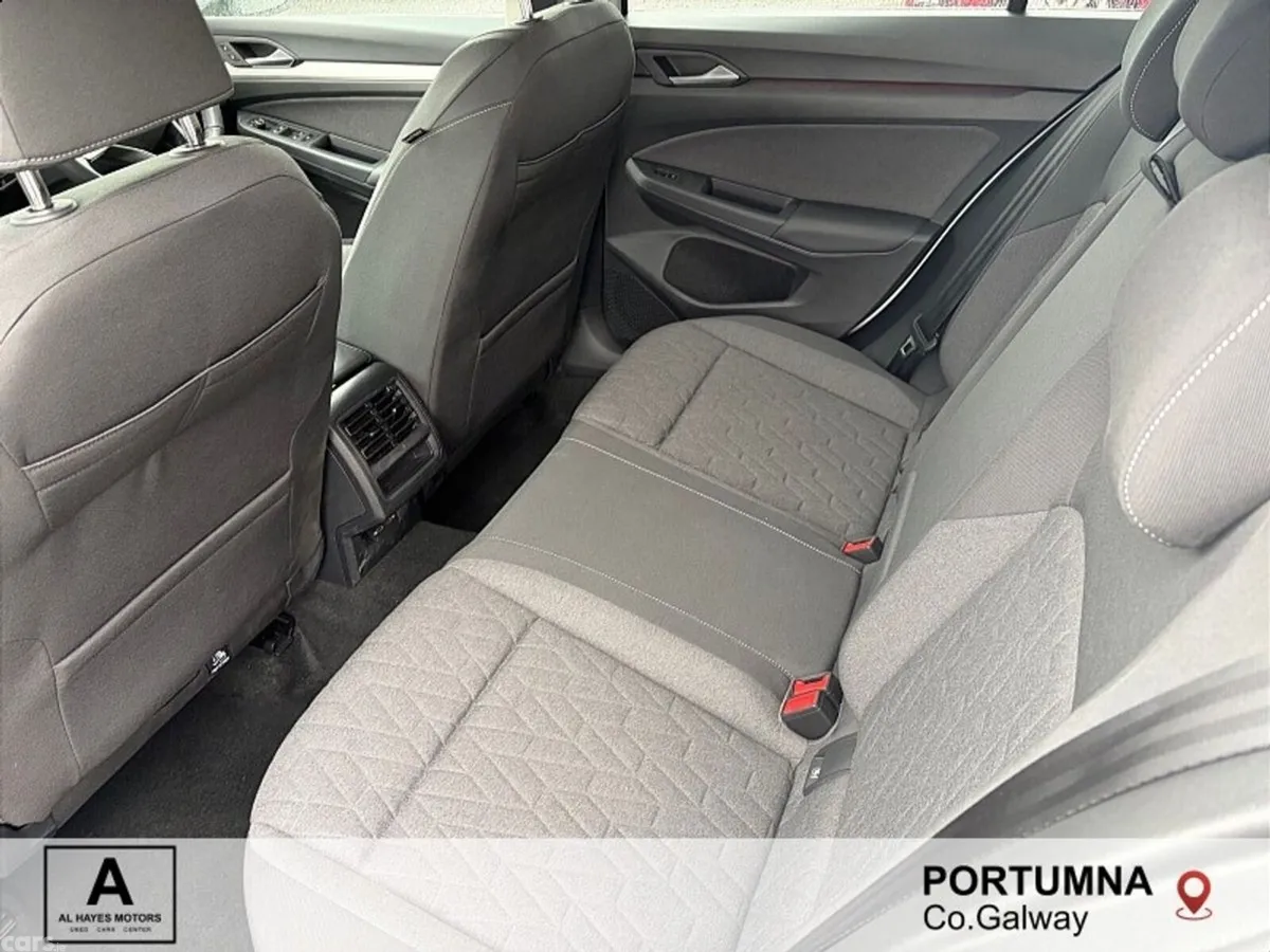 Volkswagen Golf Estate, Diesel, 2025, White