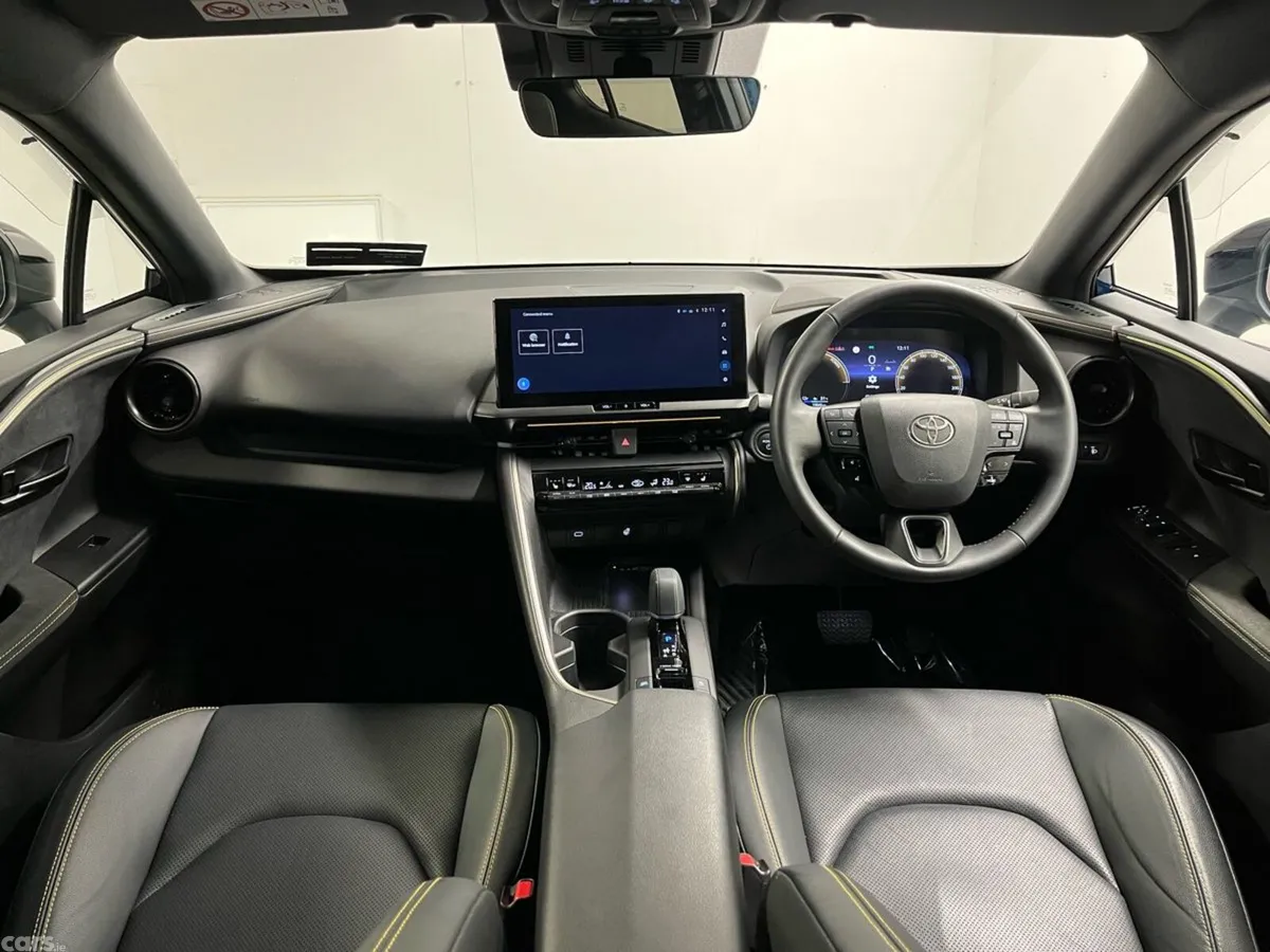 Toyota C-HR Hatchback, Petrol Plug-in Hybrid, 2025, Blue