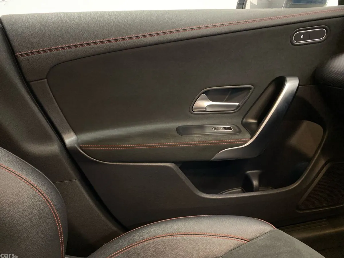 Mercedes-Benz CLA Saloon, Petrol, 2022, Blue