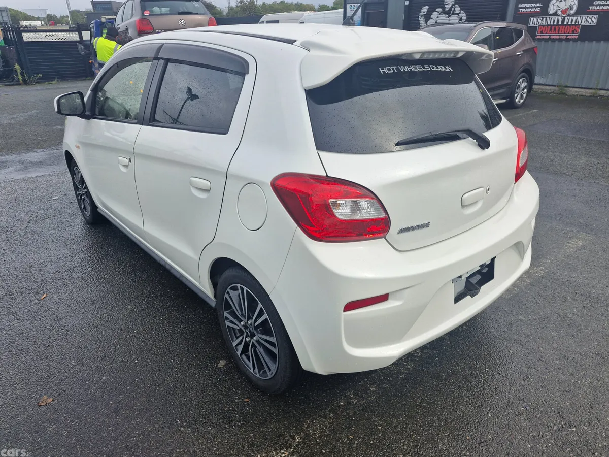 Mitsubishi Mirage Hatchback, Petrol, 2017, White