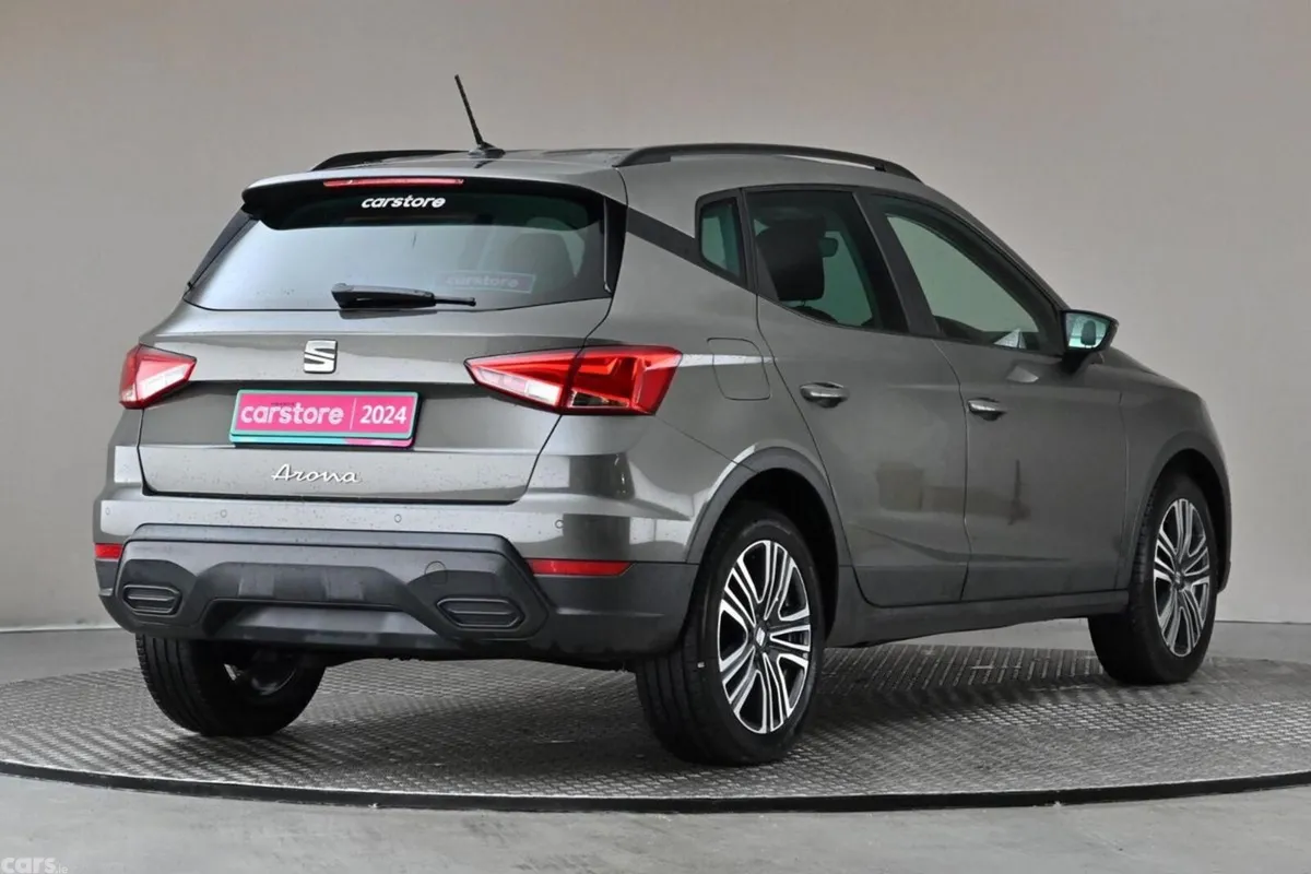 SEAT Arona SUV, Petrol, 2024, Green