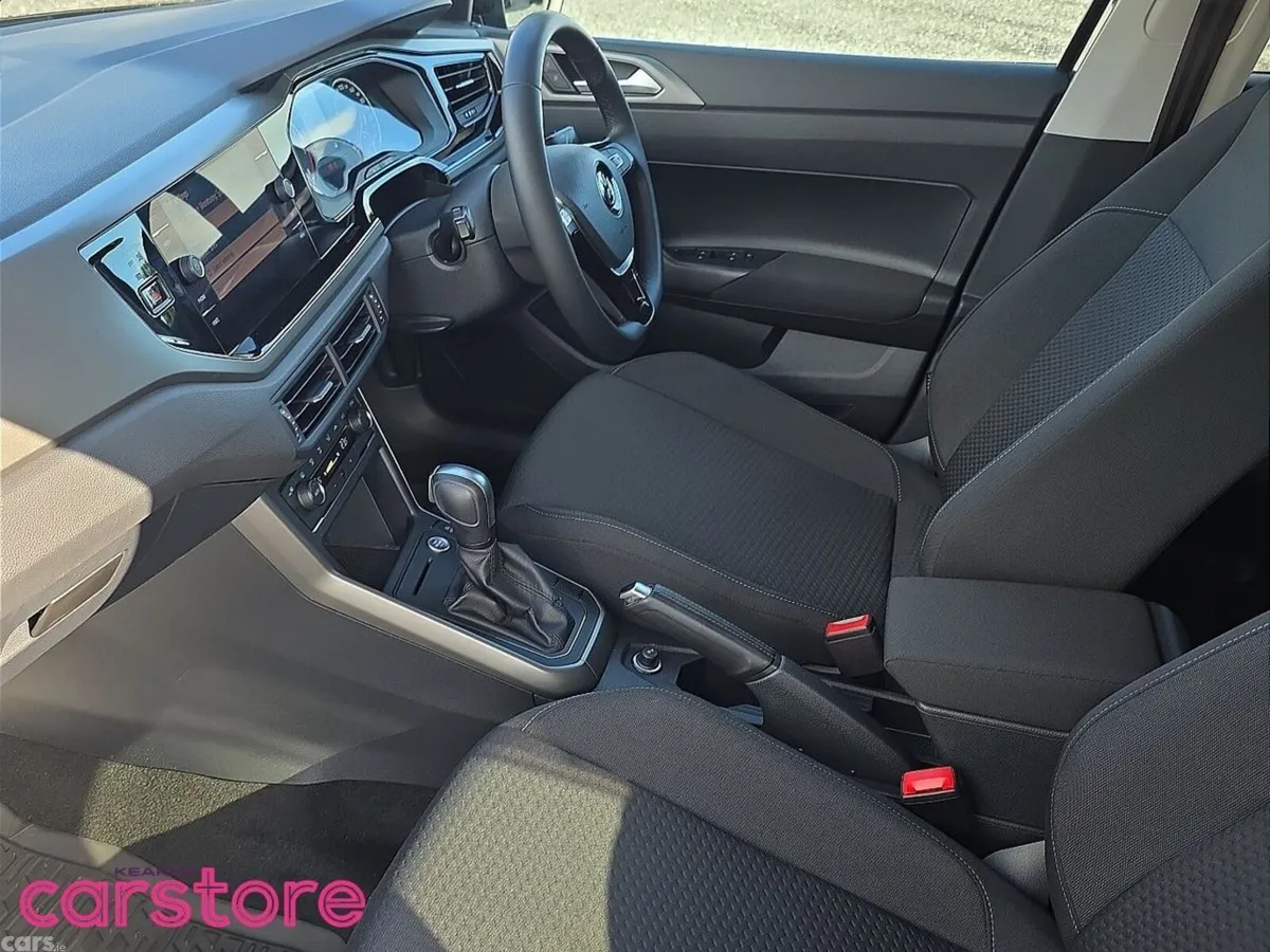 Volkswagen Polo Hatchback, Petrol, 2019, Black