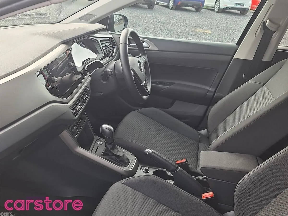 Volkswagen Polo Hatchback, Petrol, 2021, Black