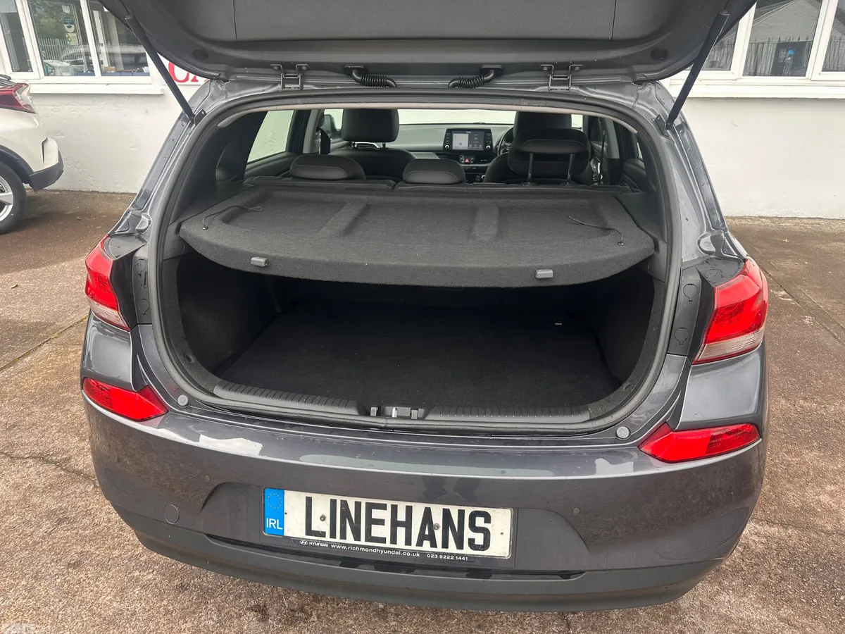 Hyundai i30 Hatchback, Diesel, 2017, Grey