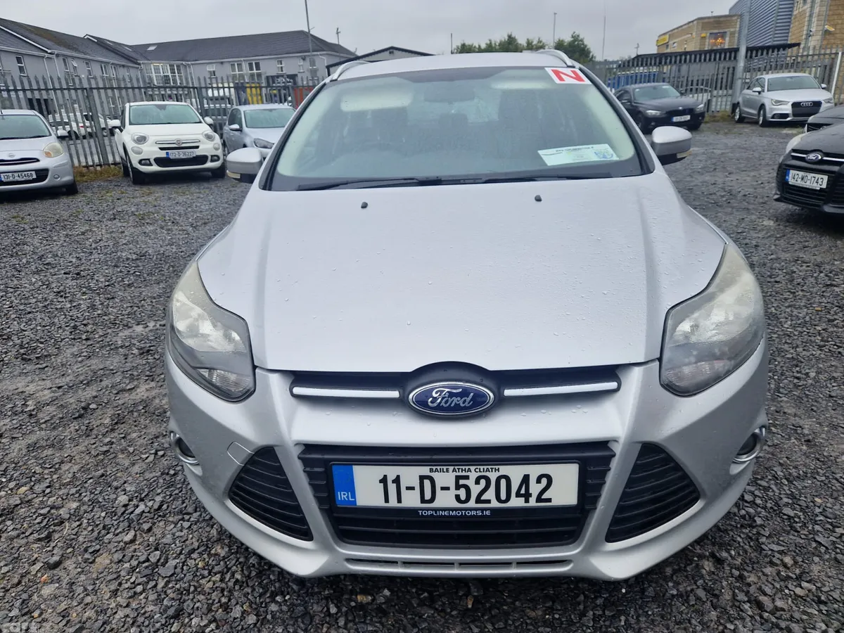 Ford Focus Estate, Petrol, 2011, Silver