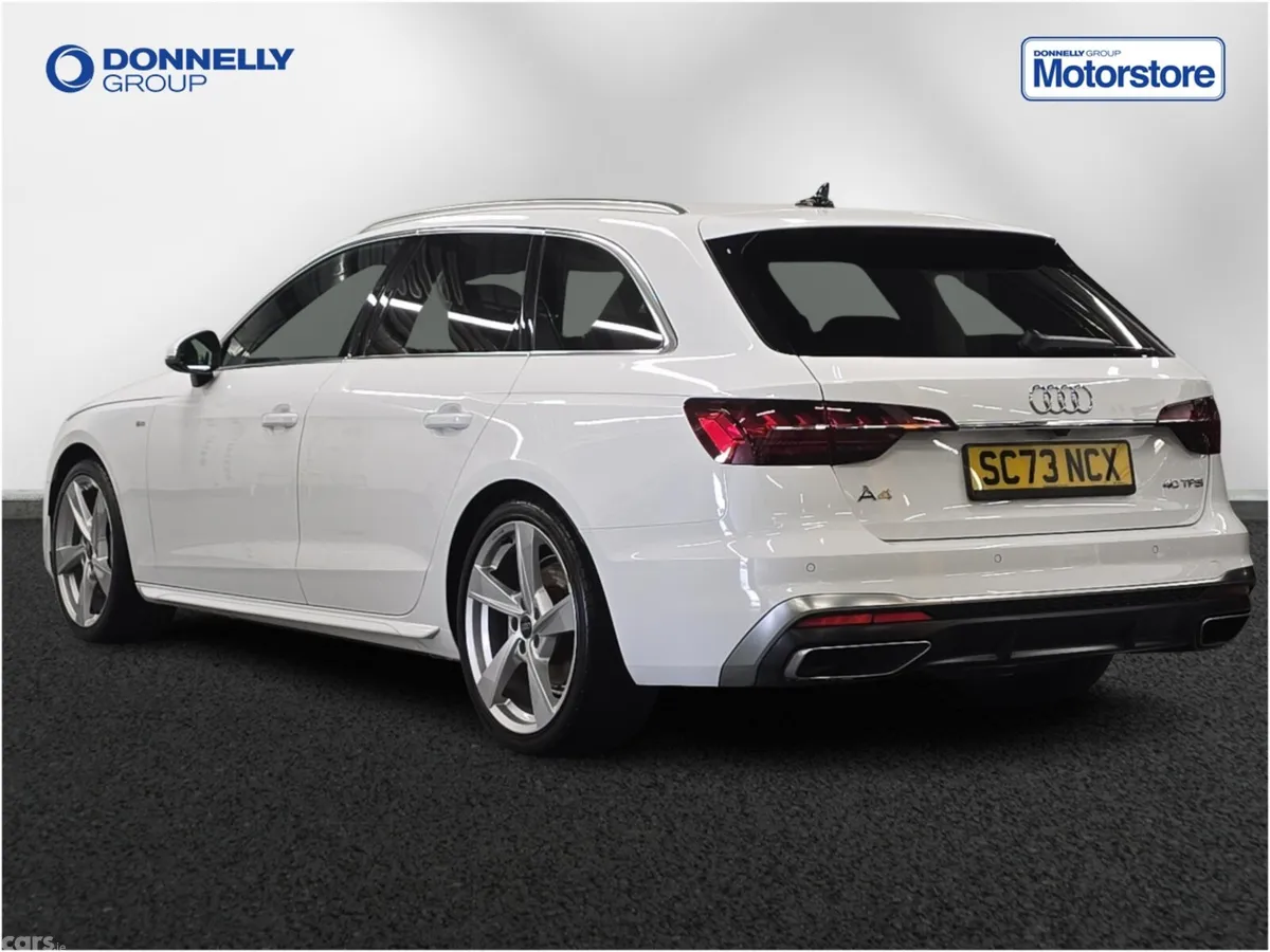 Audi A4 Estate, Petrol, 2024, White