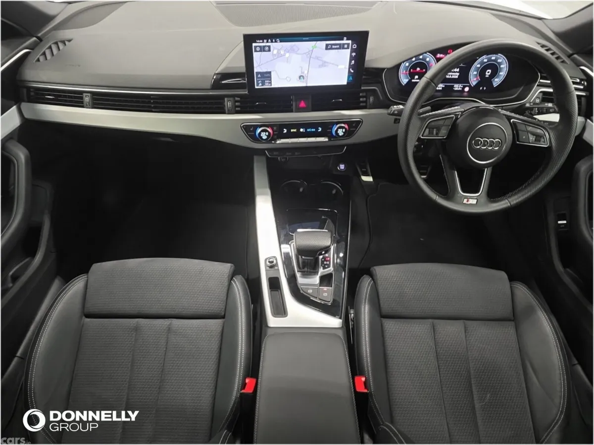 Audi A4 Estate, Petrol, 2024, White
