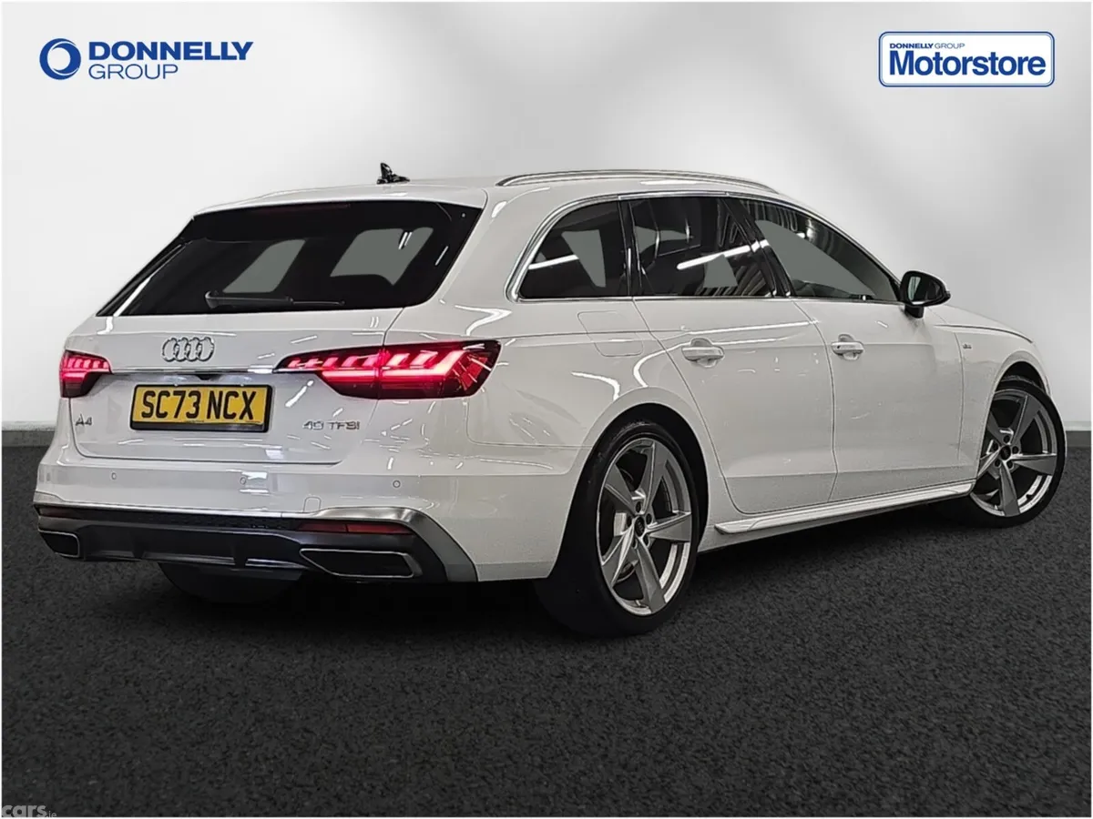 Audi A4 Estate, Petrol, 2024, White