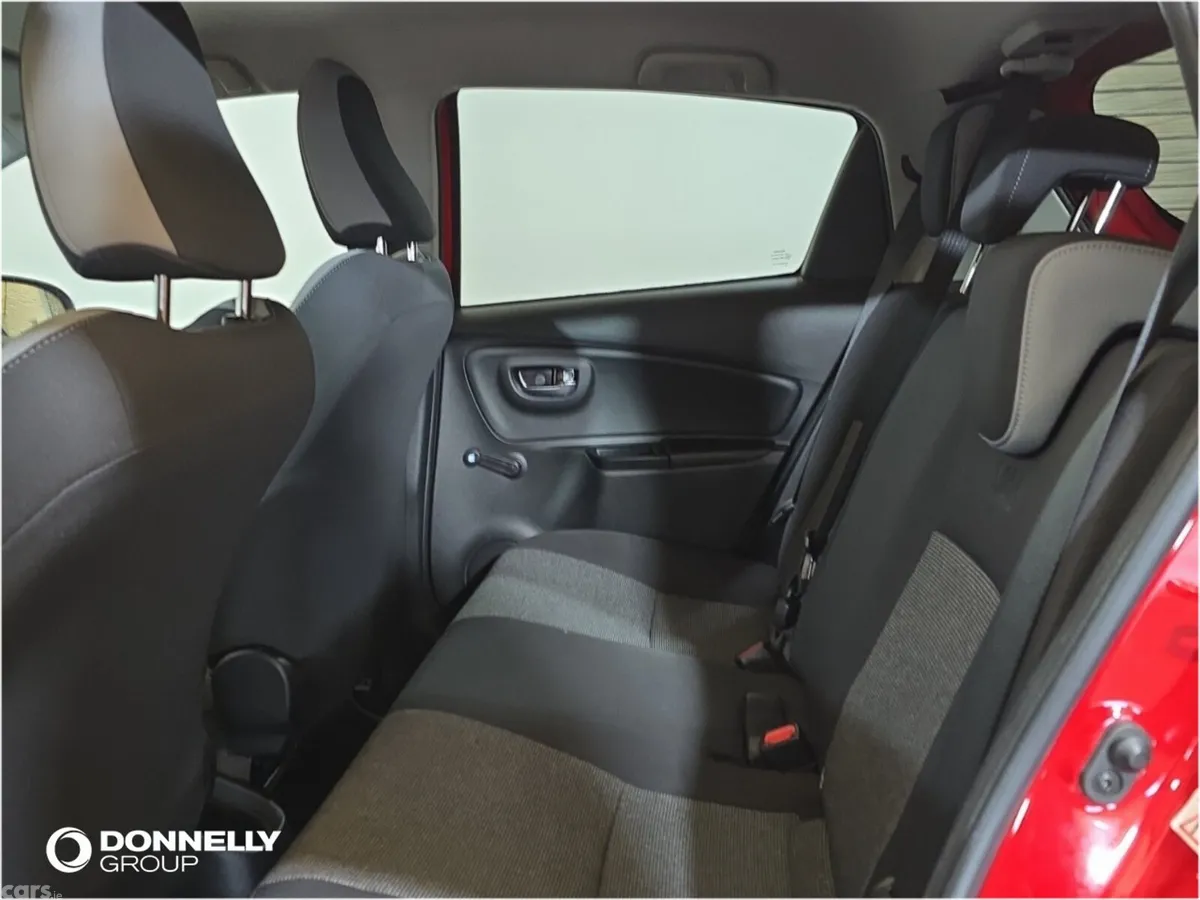 Toyota Yaris Hatchback, Petrol Hybrid, 2020, Red