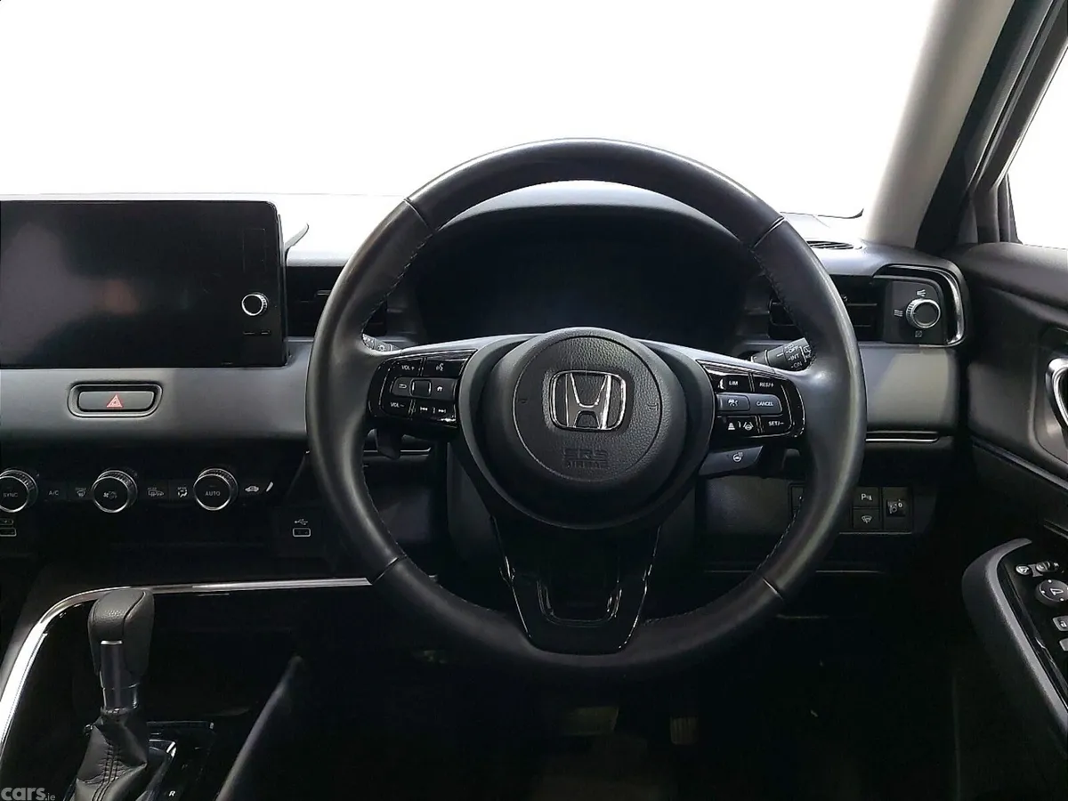 Honda HR-V Hatchback, Petrol Hybrid, 2023, Beige