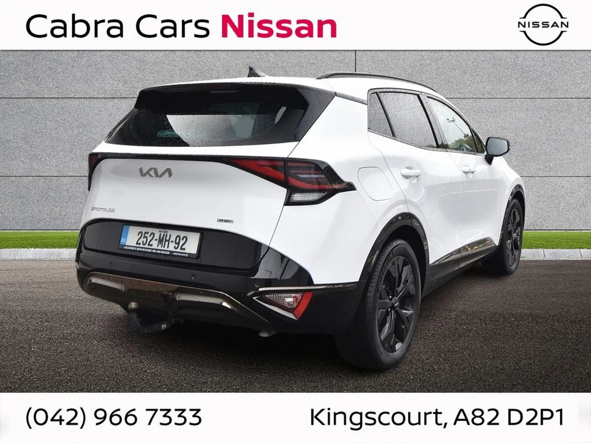 Kia Sportage SUV, Petrol Plug-in Hybrid, 2025, White
