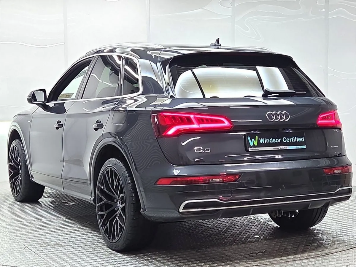Audi Q5 SUV, Petrol Plug-in Hybrid, 2021, Grey