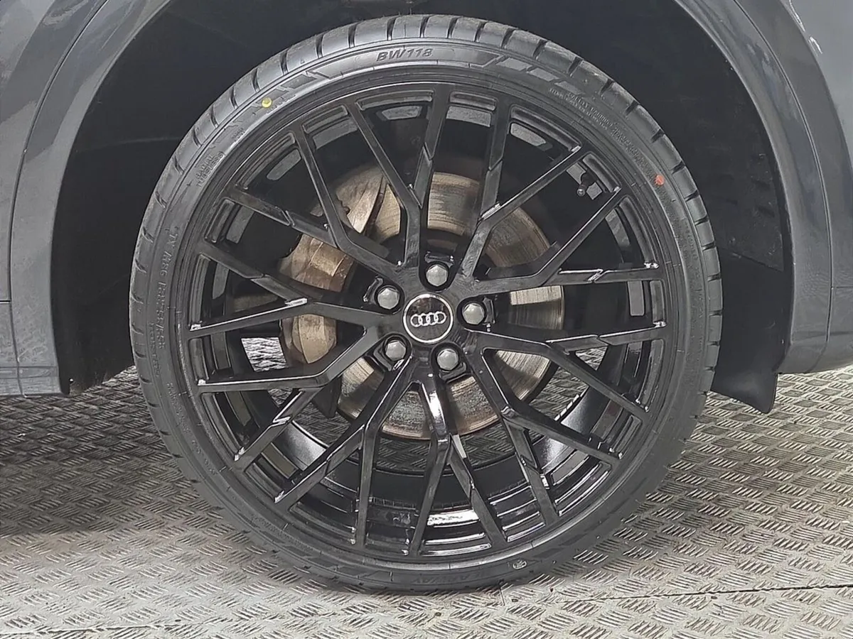 Audi Q5 SUV, Petrol Plug-in Hybrid, 2021, Grey