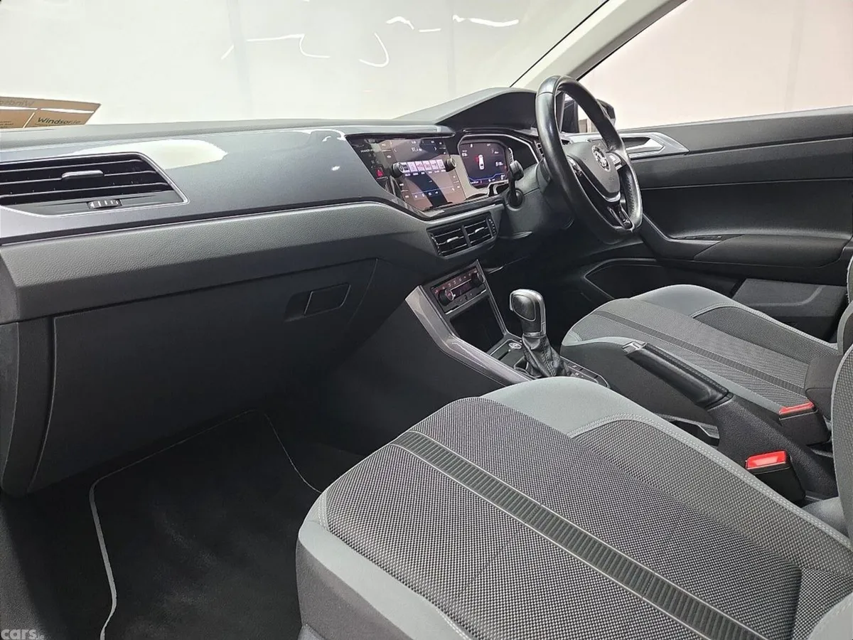 Volkswagen Polo Hatchback, Petrol, 2019, Black